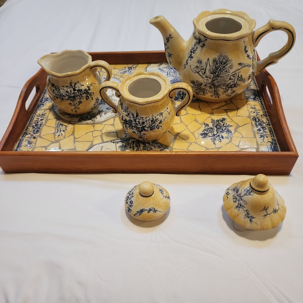 Rare Vintage Yellow and Blue Toile Maxcera Tea Set